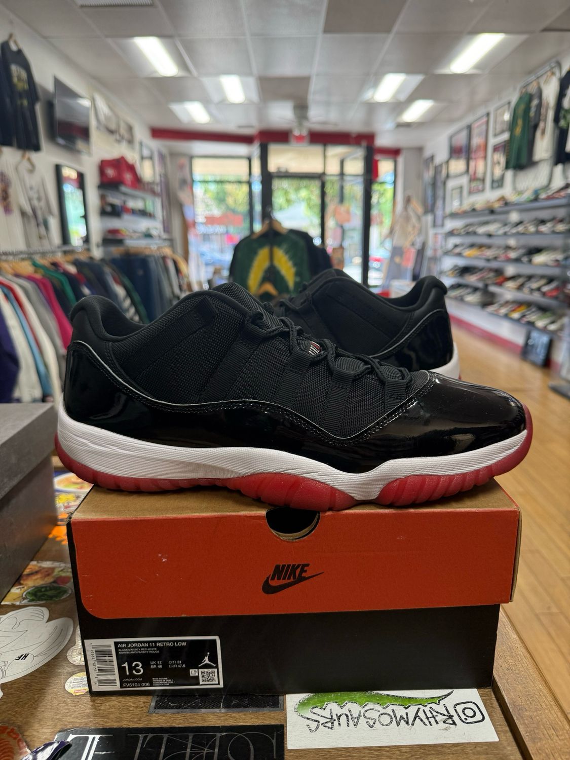 Pre Owned Jordan 11 Retro Low Bred (2025) Size 13
