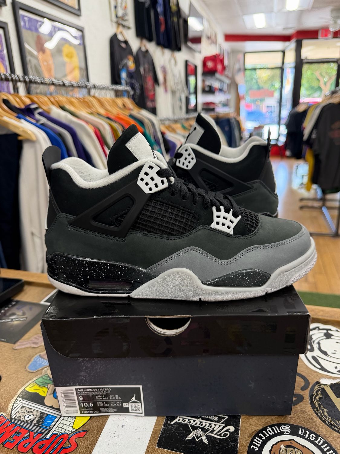 Jordan 4 Retro Fear (2024) Size 9 (WORN)