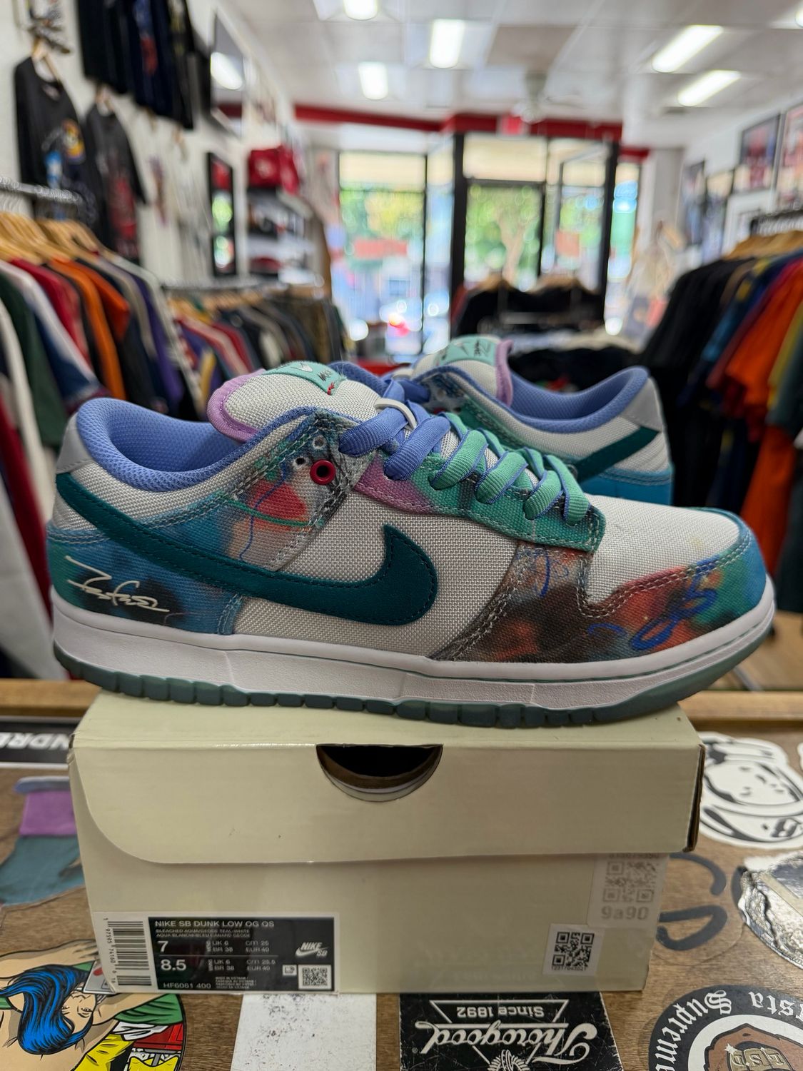 Nike SB Dunk Low Futura Laboratories Bleached Aqua Size 7 (WORN)