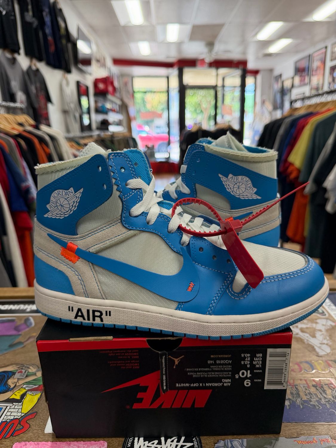Jordan 1 Retro High Off-White University Blue Size 9 (Lightly Worn)