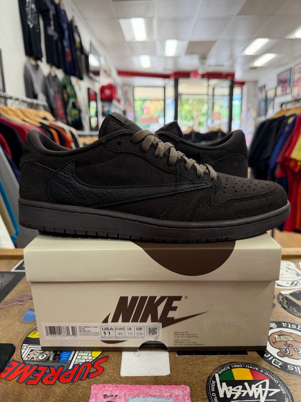 Jordan 1 Retro Low OG SP Travis Scott Velvet Brown Size 11 (WORN)