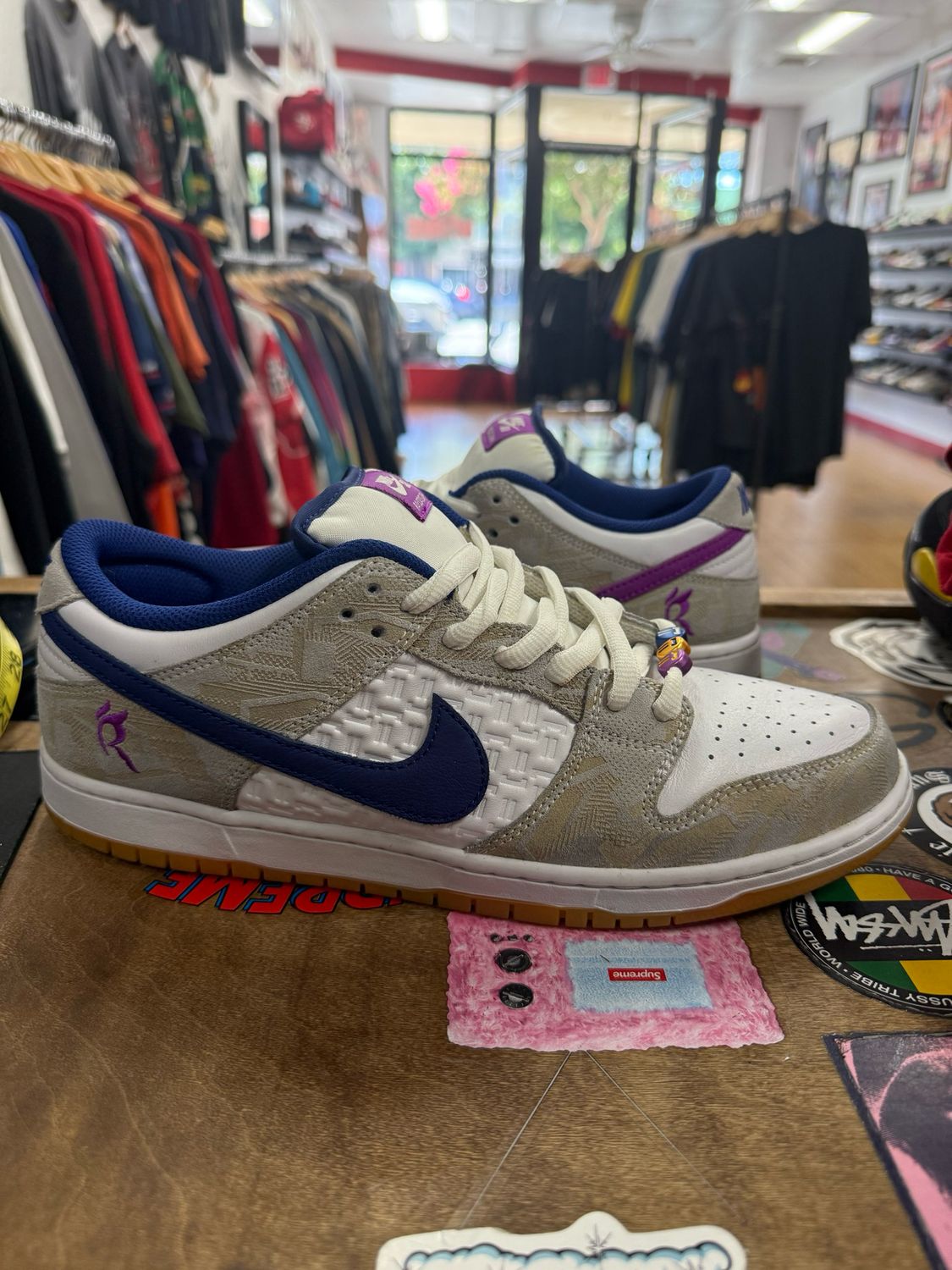Pre Owned Nike SB Dunk Low Rayssa Leal Size 11 *NO BOX*