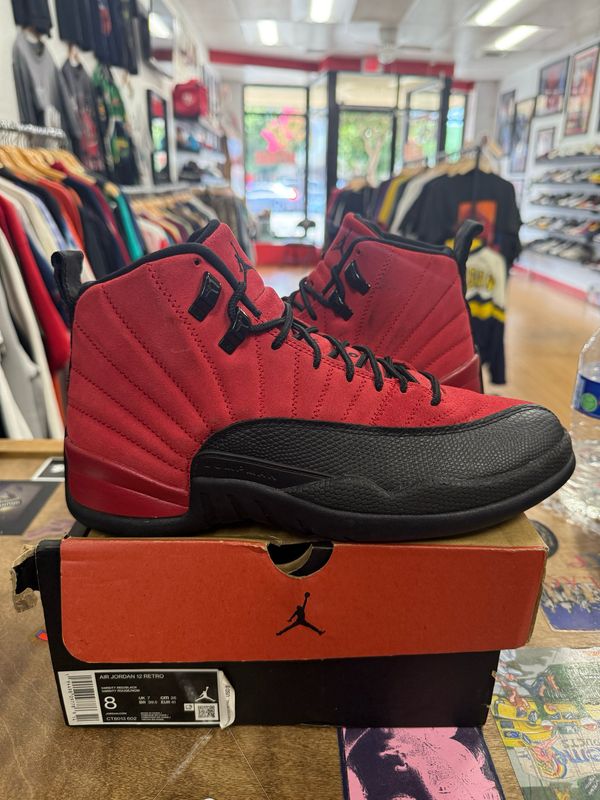 Lightly Worn Jordan 12 Retro Reverse Flu Game Size 8