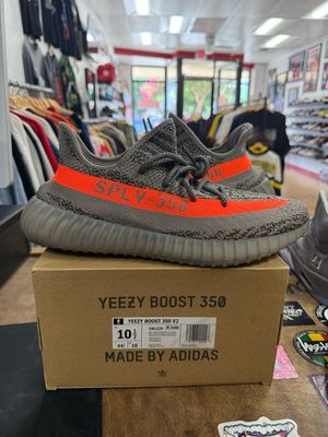 Lightly Worn Adidas Yeezy Boost 350 V2 Beluga Reflective Size 10.5
