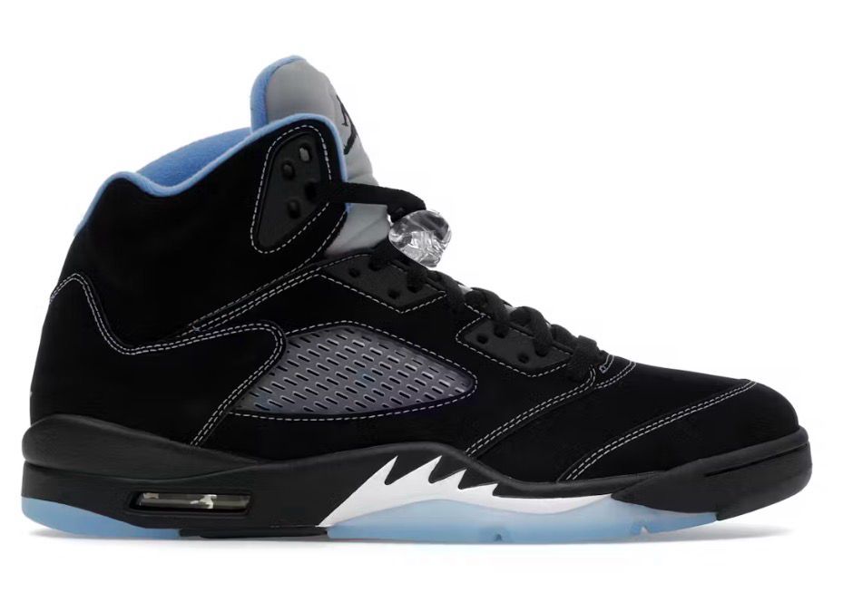 DS Jordan 5 Retro Black University Blue (2026)