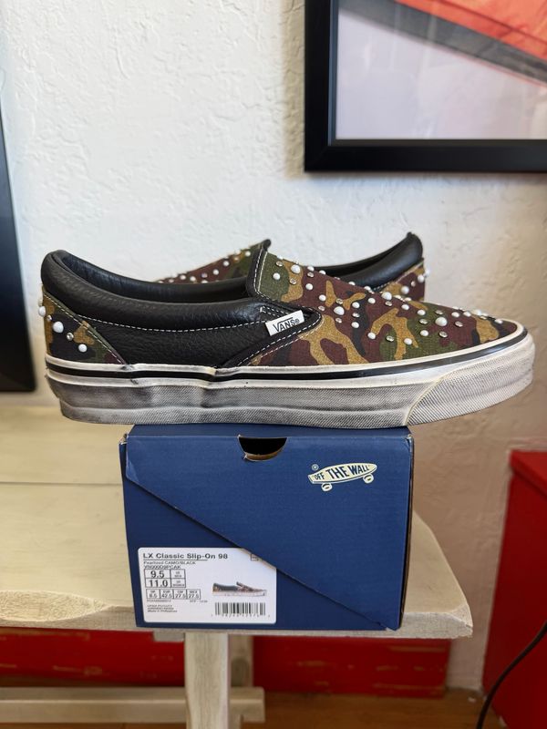 Vans LX Classic Slip-On 98 Pearlized Pack Camo Black Size 9.5 (WORN)