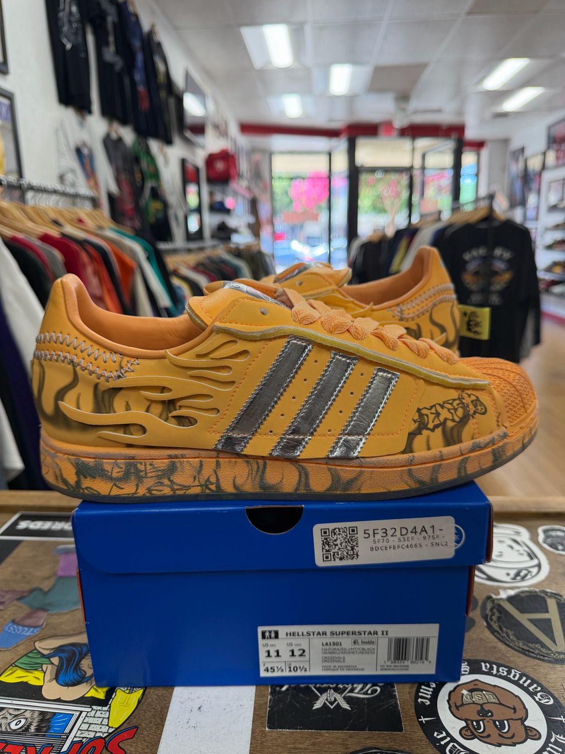 adidas Superstar Hellstar Hazy Orange Size 11 (WORN)