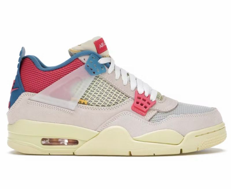 Jordan 4 Retro Union Guava Ice Size 10.5 (NEW)