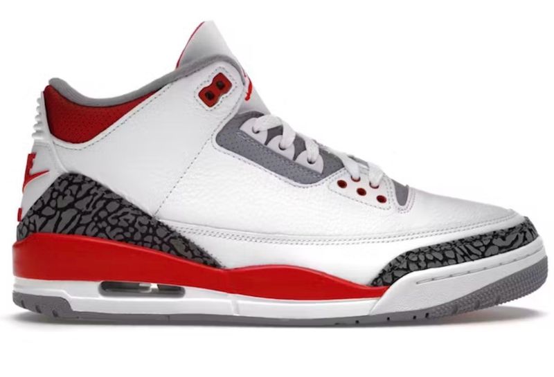 Jordan 3 Retro Fire Red (2022) Size 9.5 (NEW)