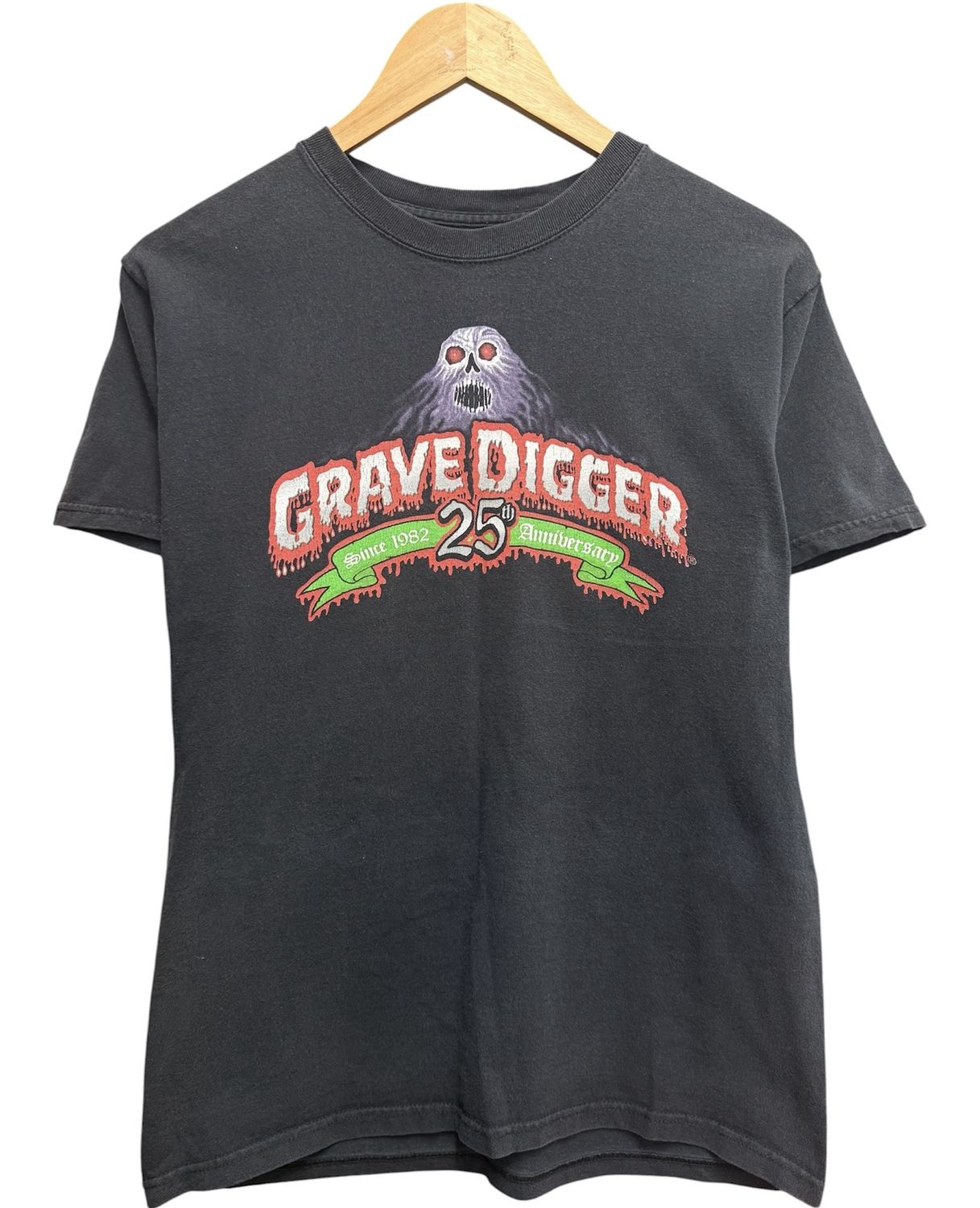 2006 GraveDigger Tee Size Small
