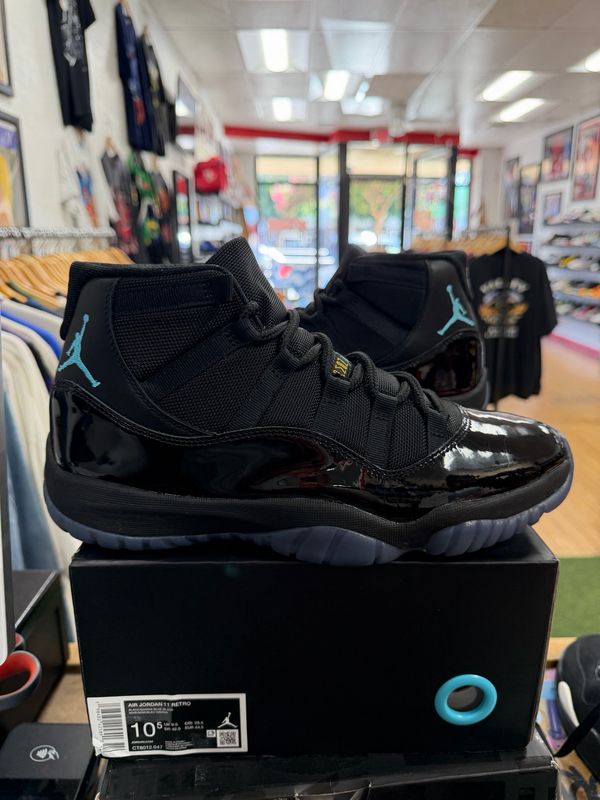 Jordan 11 Retro Gamma Blue (2025) Size 10.5 (WORN)
