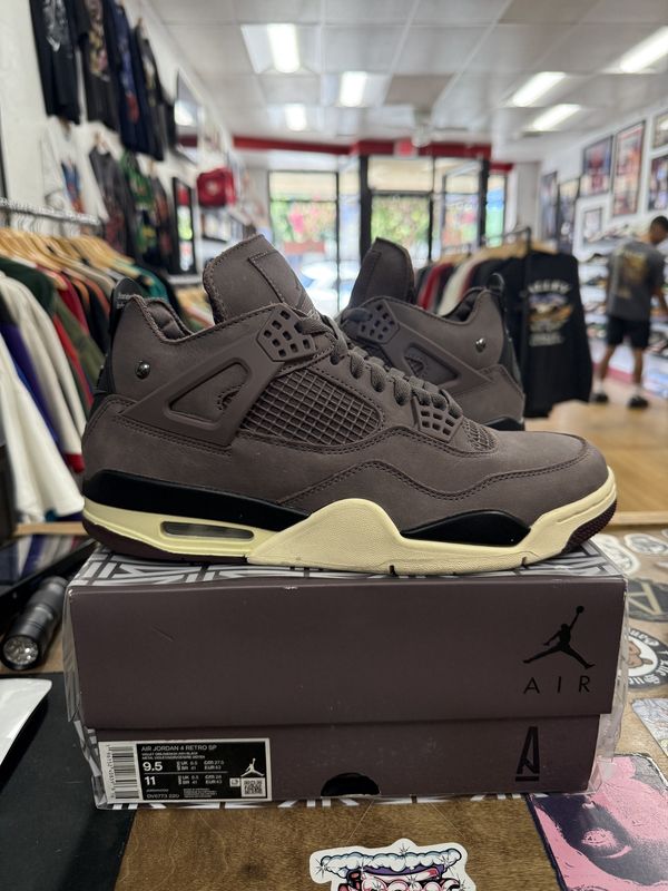 Jordan 4 Retro SP A Ma Maniére Violet Ore Size 9.5 (WORN)