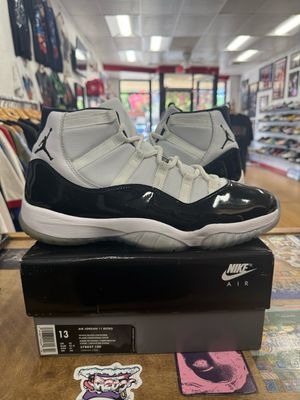 Pre Owned Jordan 11 Retro Concord (2018) Size 13