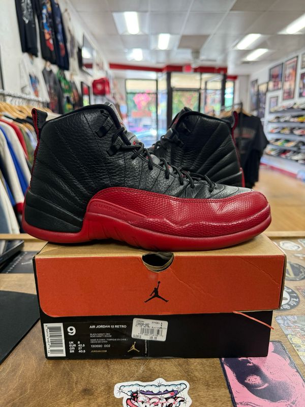 Pre Owned Jordan 12 Retro Flu Game (2016) Size 9