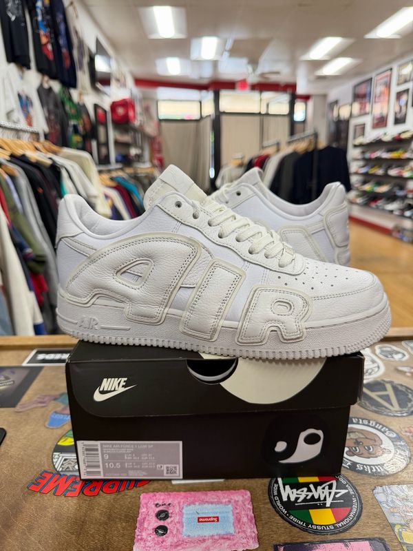 Nike Air Force 1 Low Cactus Plant Flea Market White (2024) Size 9 (USED)