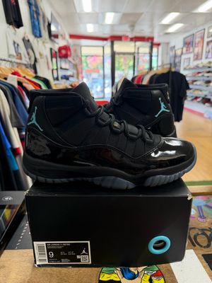 Jordan 11 Retro Gamma Blue (2025) Size 9 (WORN)