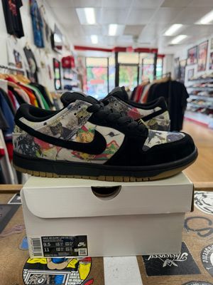 Nike SB Dunk Low Supreme Rammellzee Size 9.5 (LIGHTLY WORN)