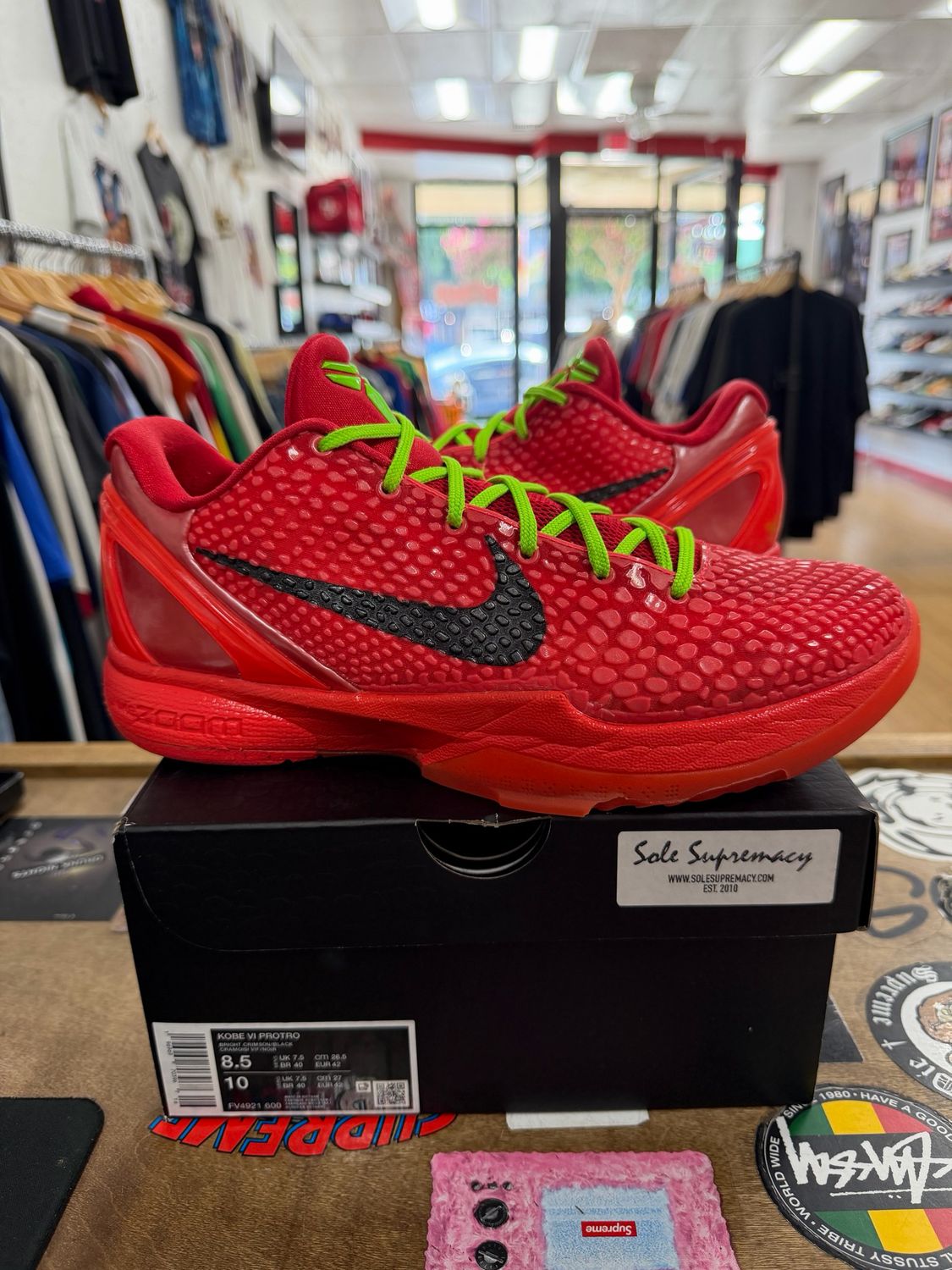 Nike Kobe 6 Protro Reverse Grinch Size 8.5 (WORN)