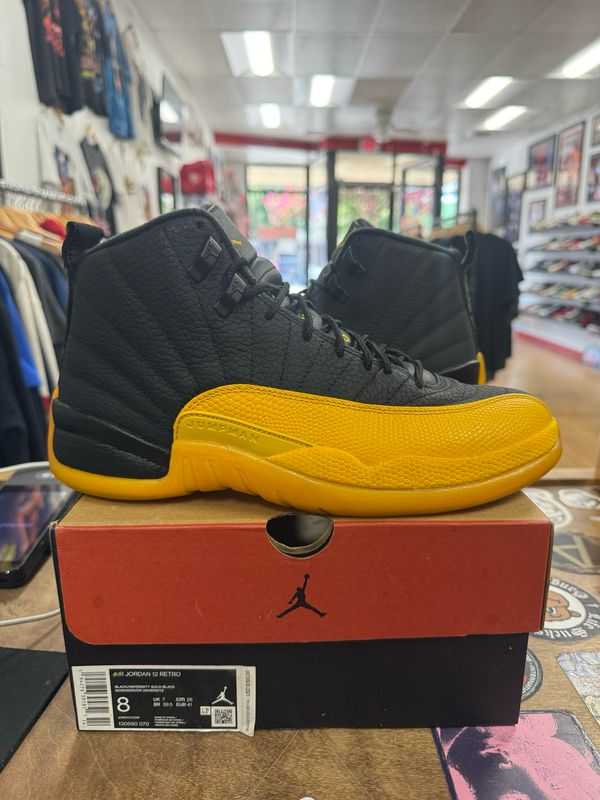 Lightly Worn Jordan 12 Retro Black University Gold Size 8