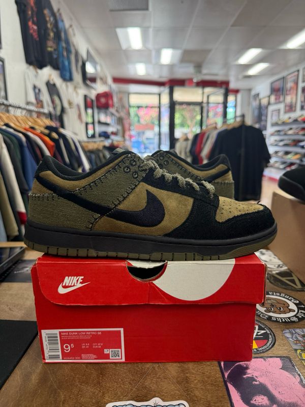 Pre Owned Nike Dunk Low Retro Camo Olive Size 9.5