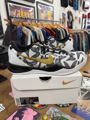 Nike Kobe 8 Protro Mambacita Size 9.5 (WORN)