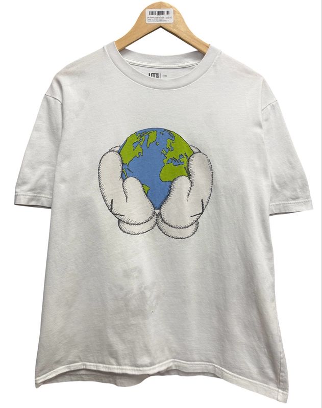 Pre Owned KAWS x Uniqlo Peace For All S/S Graphic T-shirt (US Sizing) White Size L