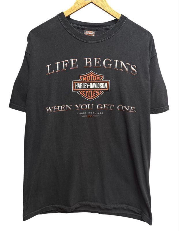 Early 00s Harley Davidson Lathrop,CA Tee Size L
