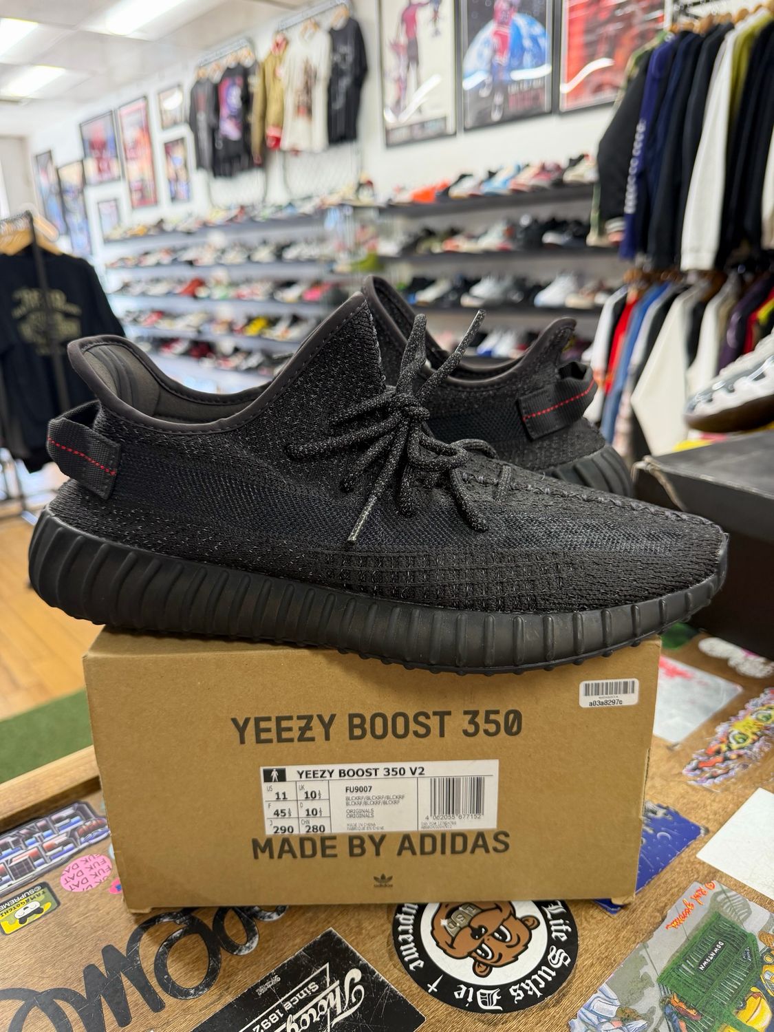 adidas Yeezy Boost 350 V2 Static Black (Reflective) Size 11 (Lightly Worn)