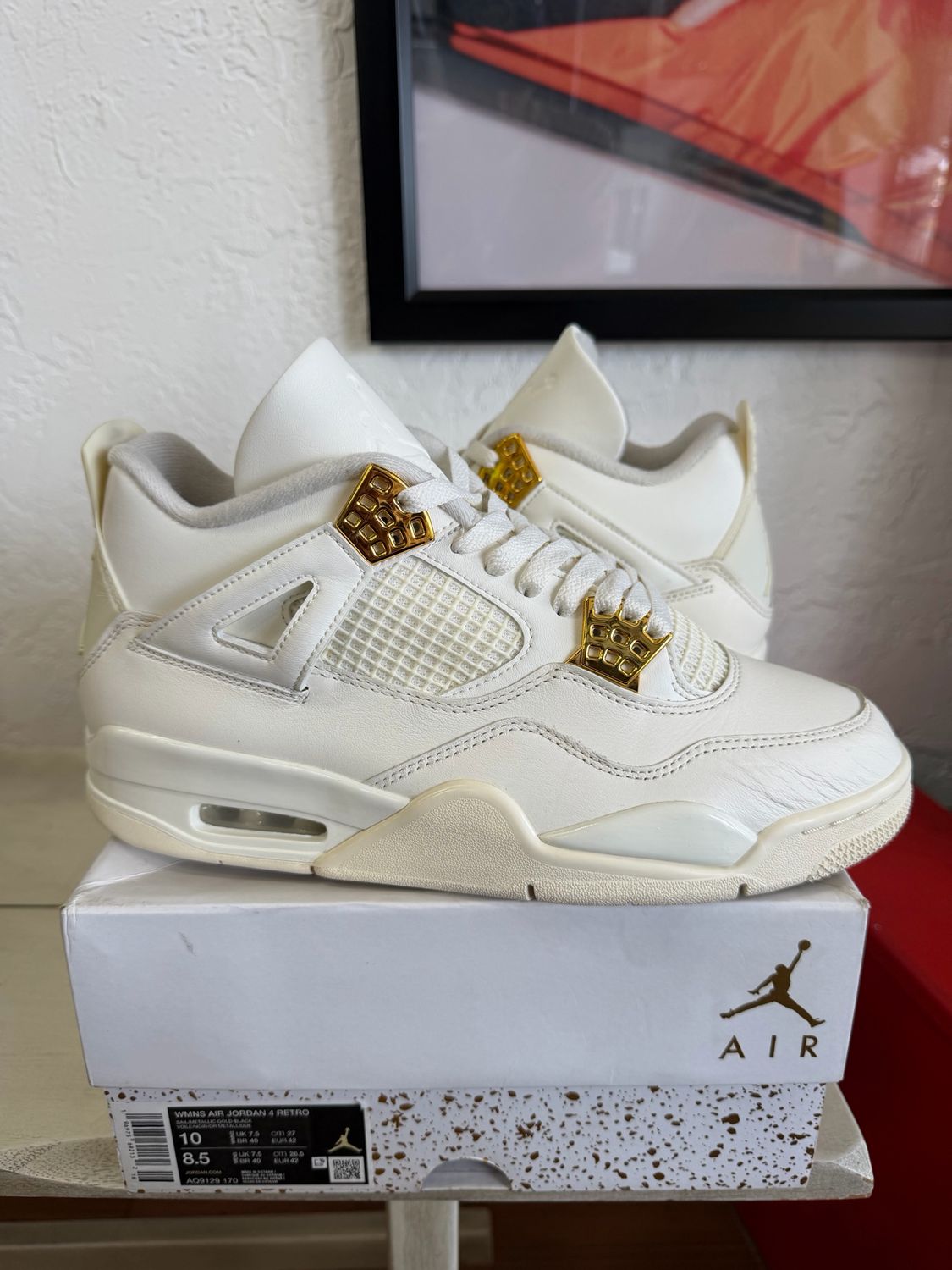 Pre-Owned Jordan 4 Retro Metallic Gold (Women's) Size 8.5M/10W