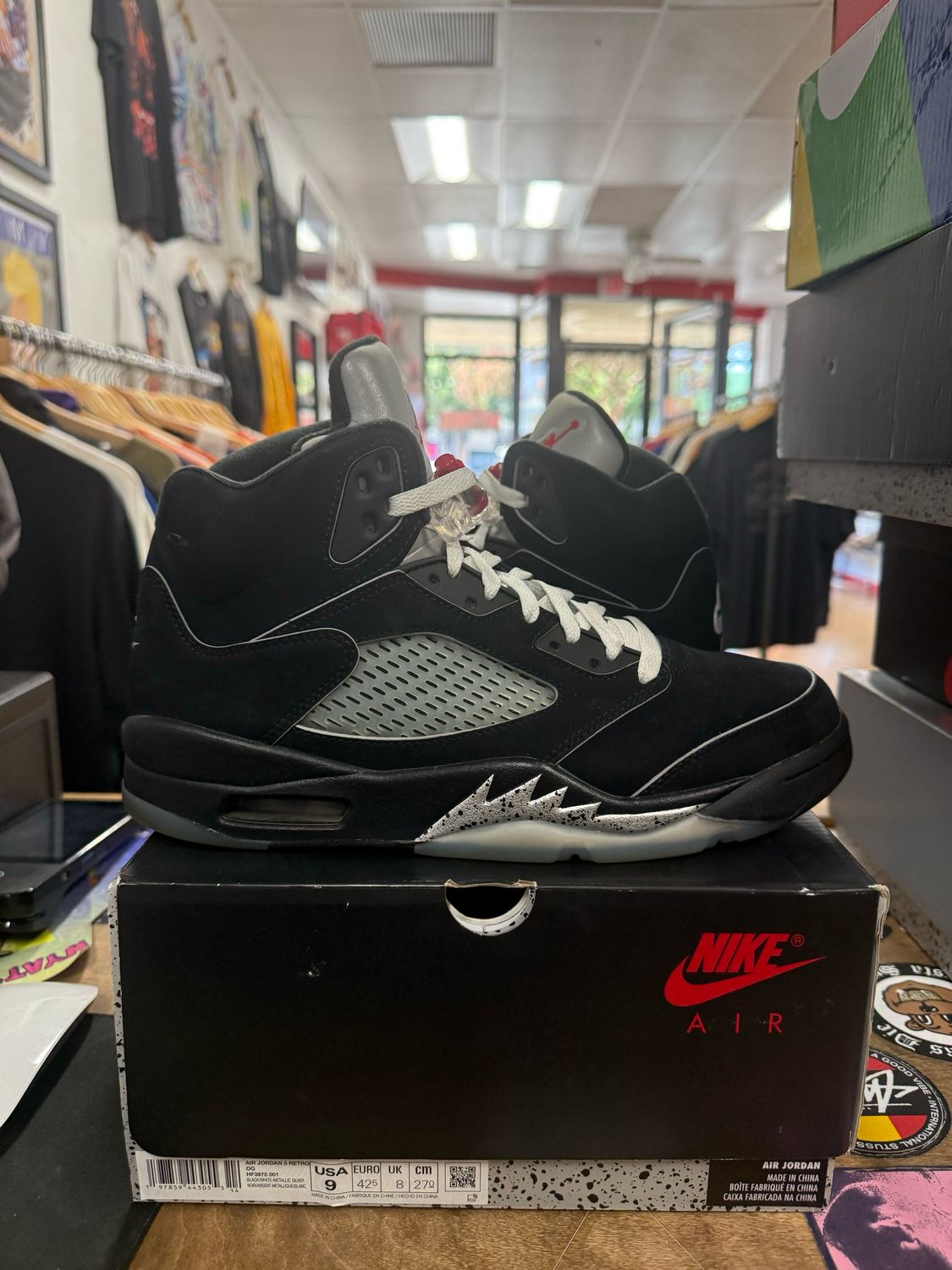 Pre Owned Jordan 5 Retro OG Black Metallic Reimagined Size 9