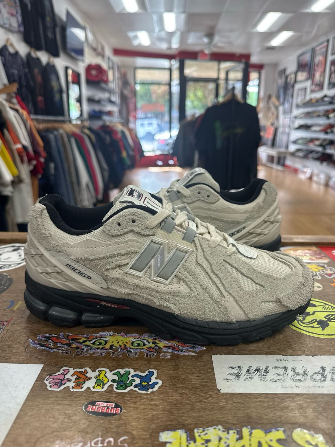 Pre Owned New Balance 1906D Protection Pack Turtledove 8 * NO BOX*