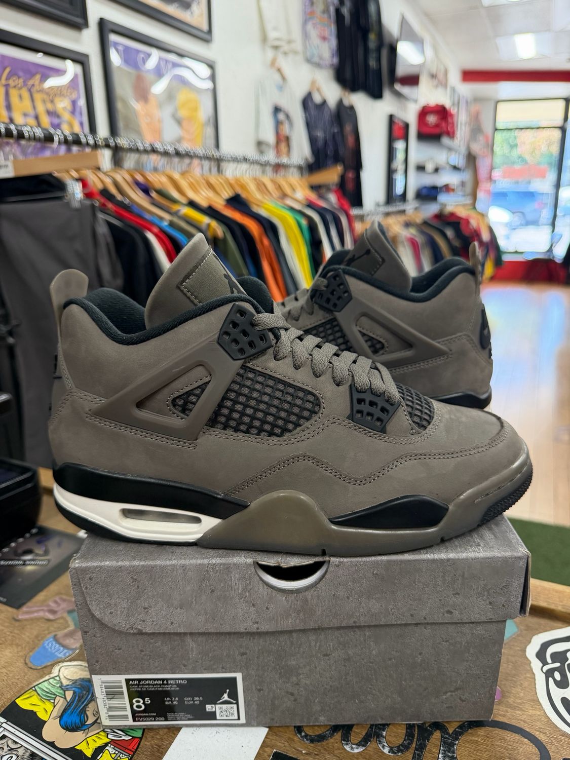 Pre Owned Jordan 4 Retro Cave Stone Size 8.5