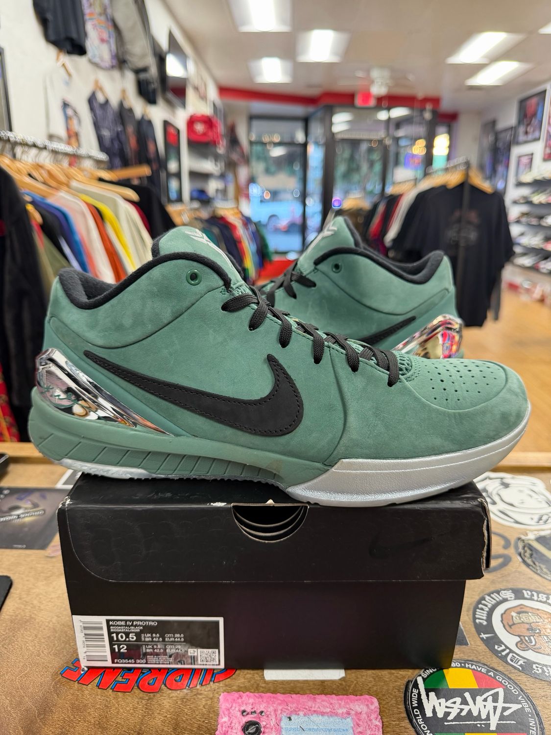 Nike Kobe 4 Protro Girl Dad Size 10.5 (Pre-owned)