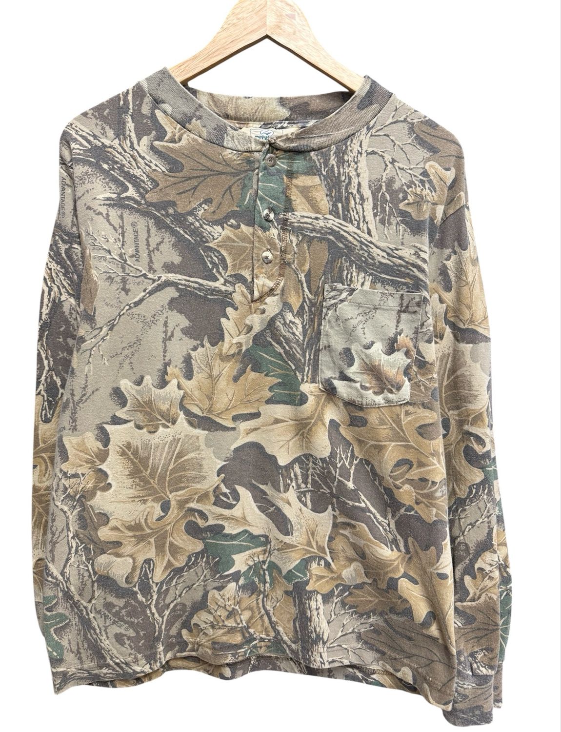 Pre Owned RedHead Camo Half Button Up Long Sleeve SizeM 20x27