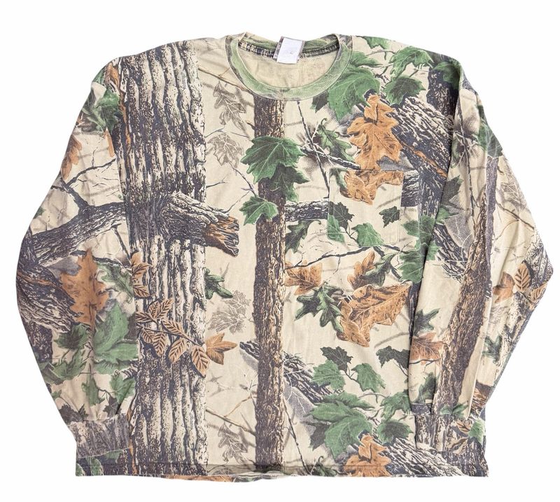 Vintage Real Tree Camo Long Sleeve Shirt XL 27x30