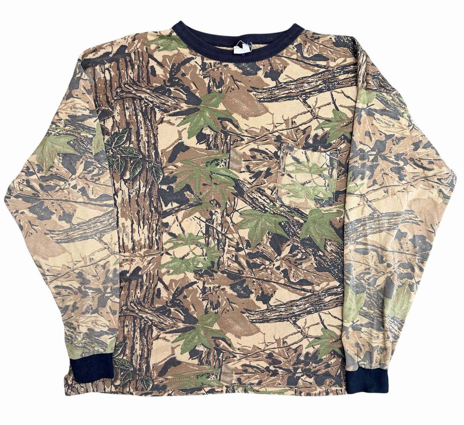 Vintage Real Tree Camo L/S Tee Size L 25x28in