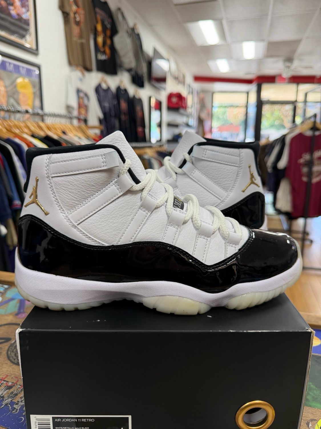 Pre Owned Jordan 11 Retro DMP Gratitude (2023) Size 8