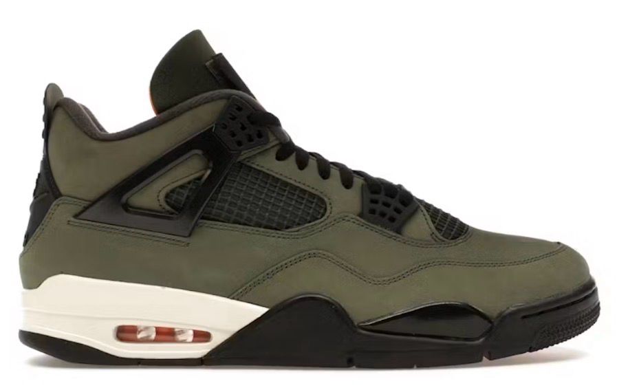 DS Jordan 4 Retro OG SP Undefeated (2025) 10