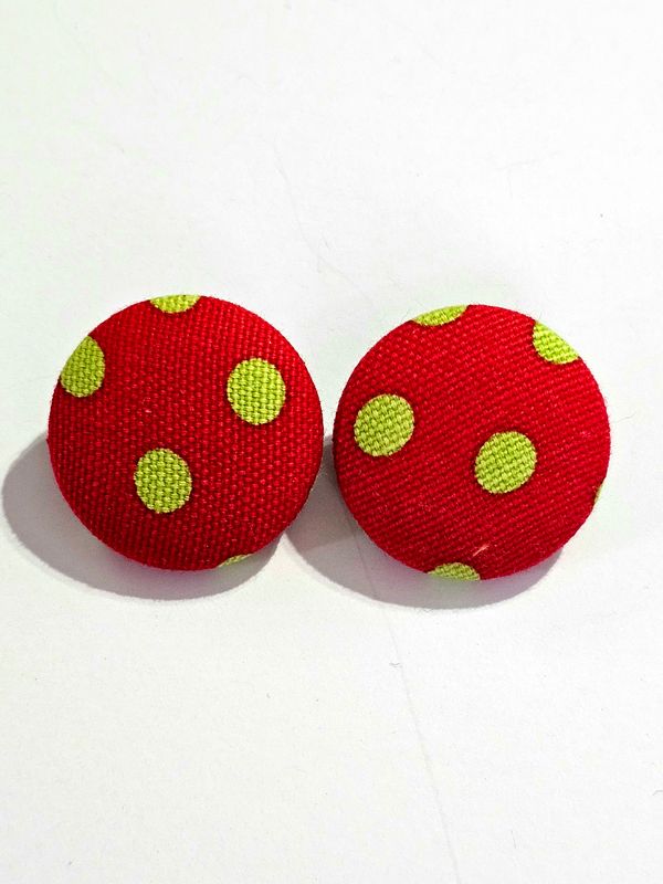 Retro Chic Polka Dot Stud Earrings