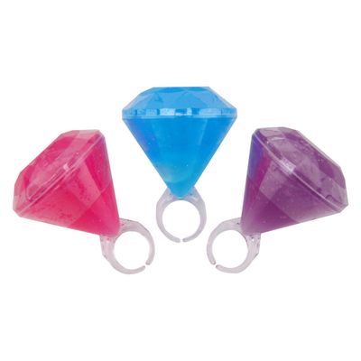 Glitter putty in ring