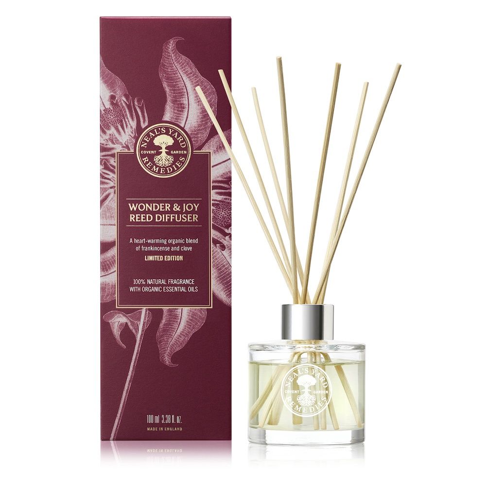 Wonder & Joy Festive Reed Diffuser