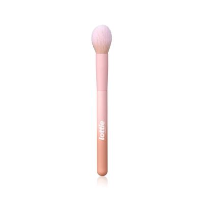 LOTTIE Tapered Highlighter Brush