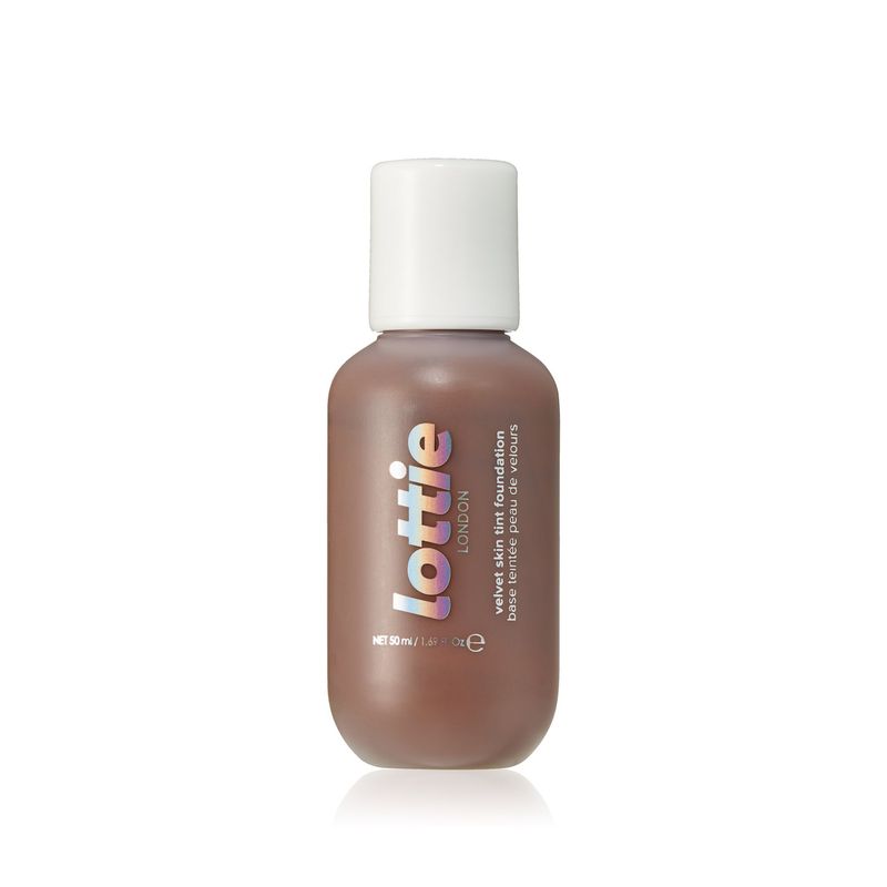 Lottie Velvet Matte Foundation deep yellow. 40