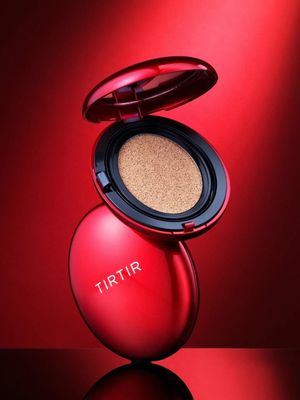 TIRTIR MASK FIT RED CUSHION 17c PORCELAIN  Long-lasting Face Primer in a Cushion