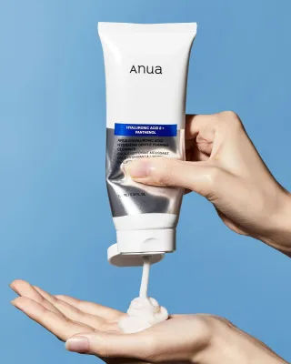 Anua - 8 Hyaluronic Acid Hydrating Gentle Foaming Cleanser