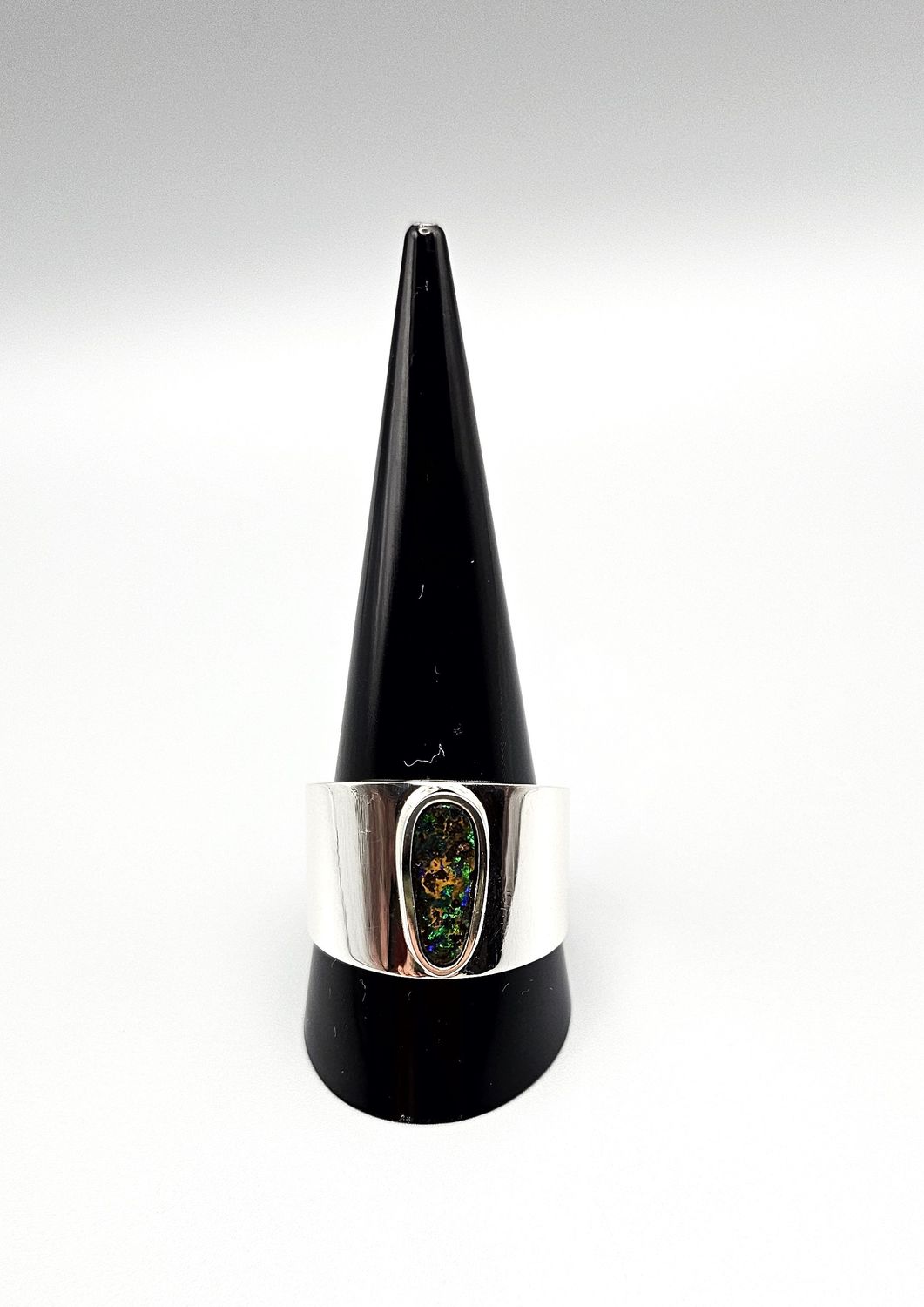Anello con Opale