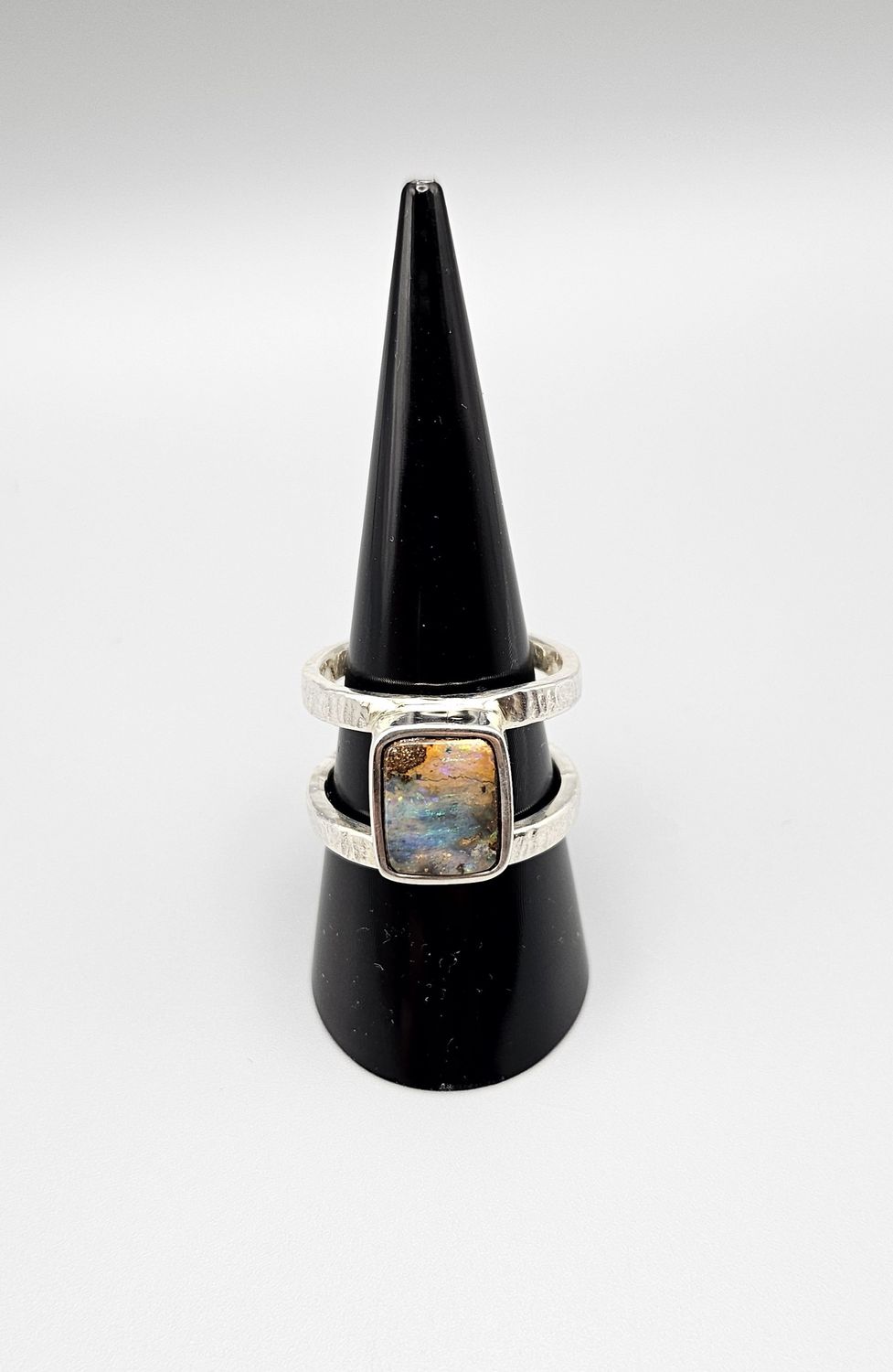 Anello con Opale