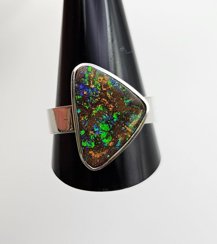 Anello con Opale