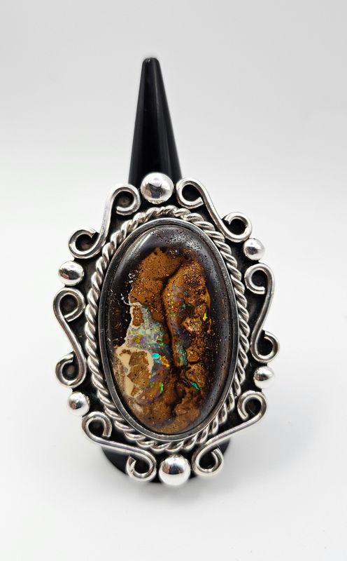 Anello con Opale