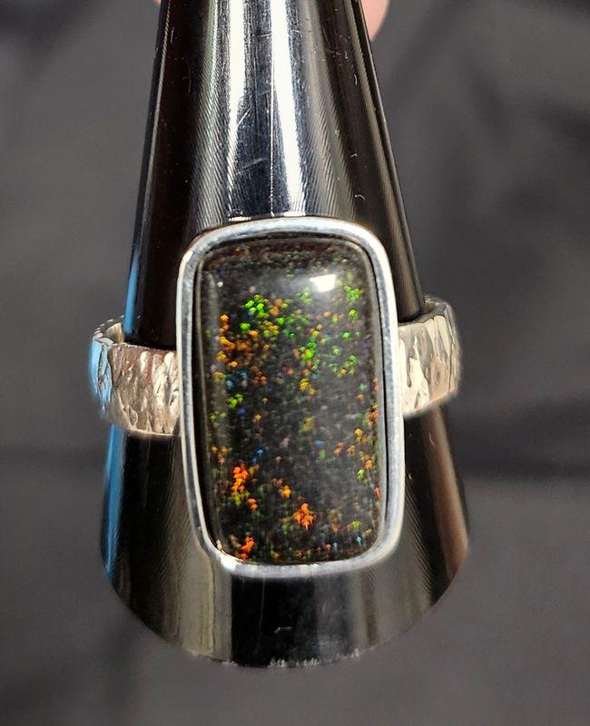 Anello con Opale